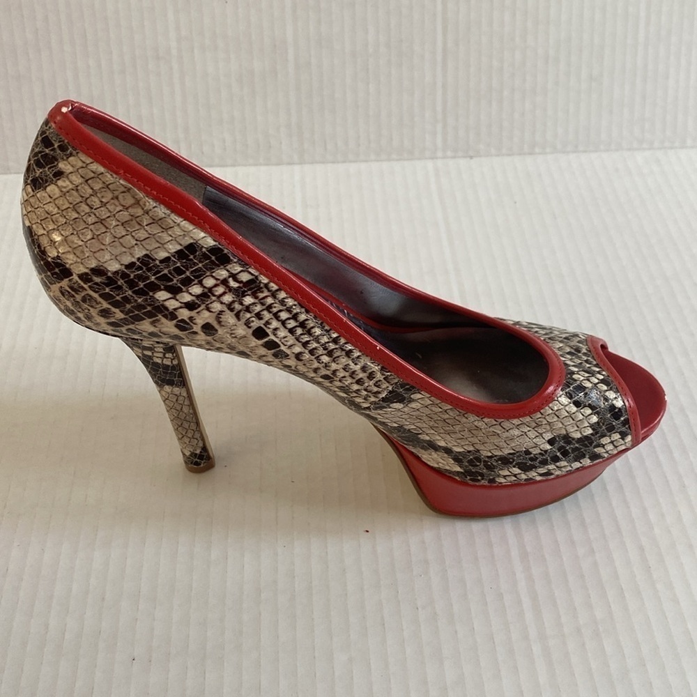 Guess Platform Shoes Size 7.5 - Picture 16 of 16